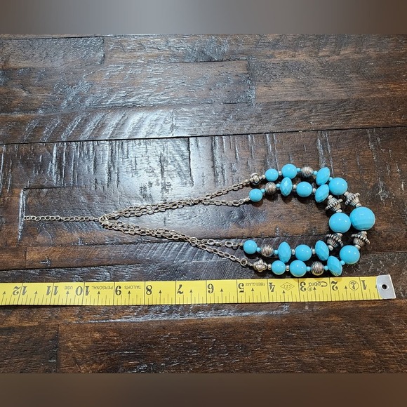 Turquoise and silver tone multi strand necklace and earrings - Picture 2 of 5